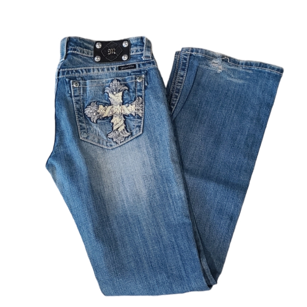 MISS ME Jeans Size 31, Boot Cut, Boot Cut, Cross Design on Rear Pockets